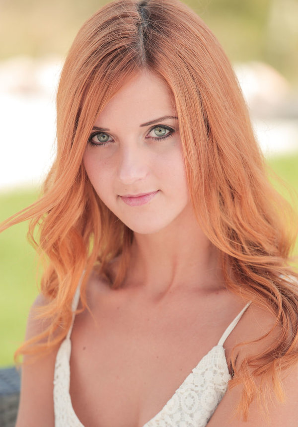 Елена, 28