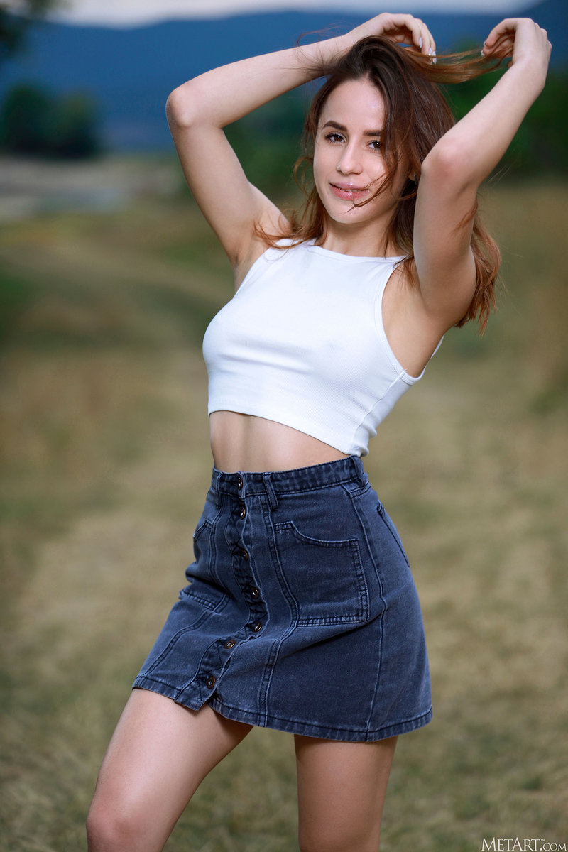 Галина, 18